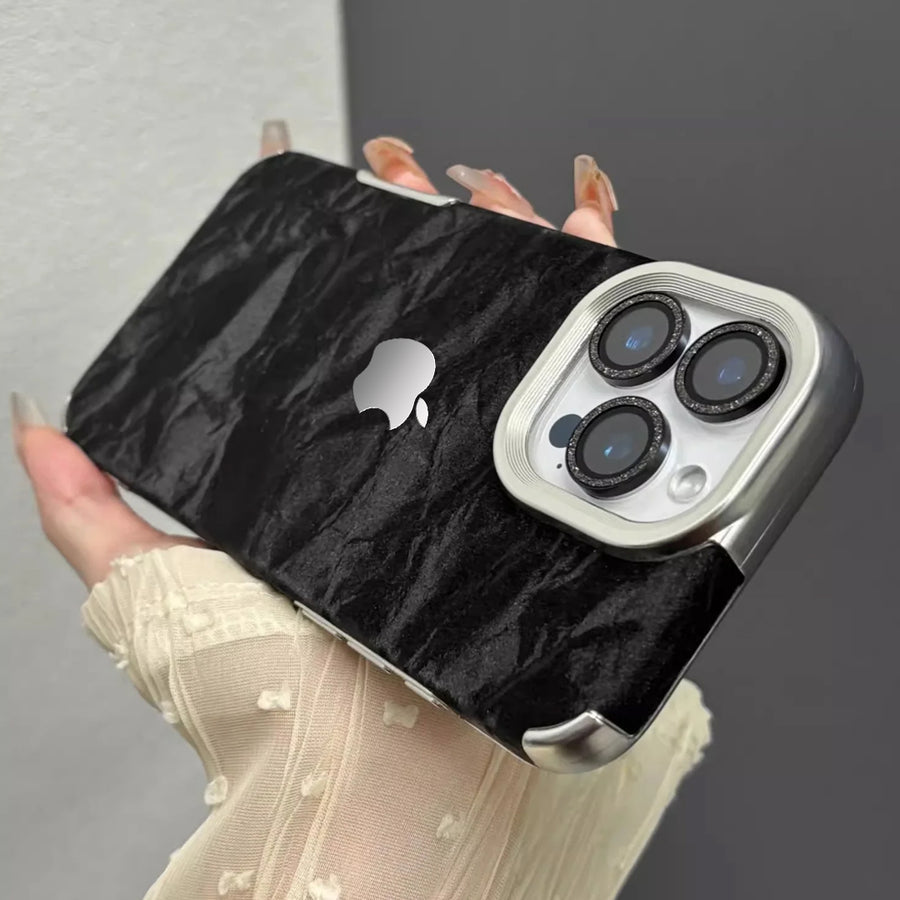 Silky Snowy Mountain Leather Case